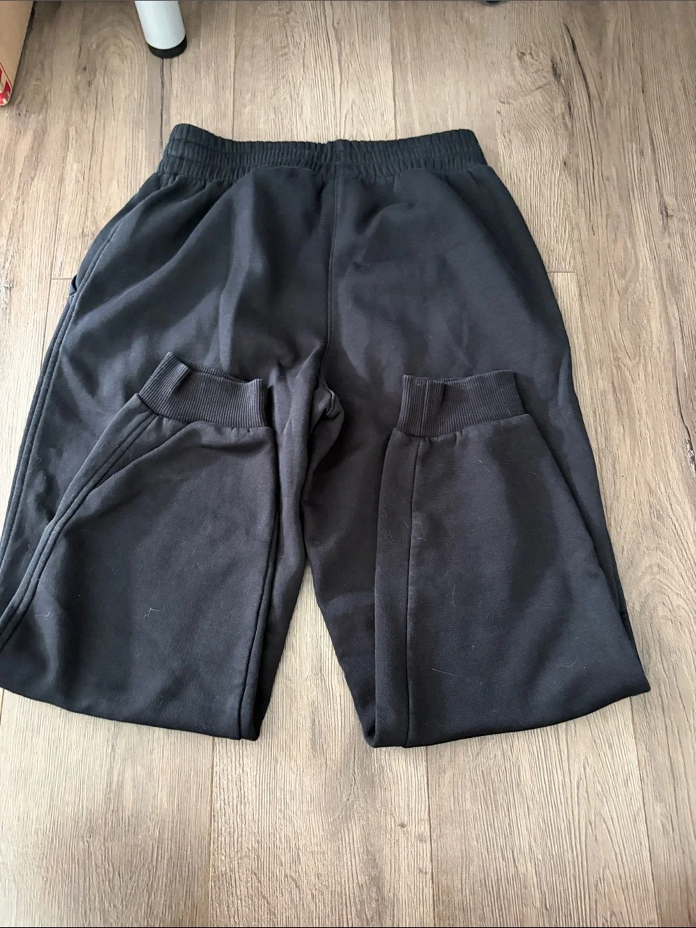 Nike Black Kids Jogger Sweatpants with White Swoosh. Boys size large.